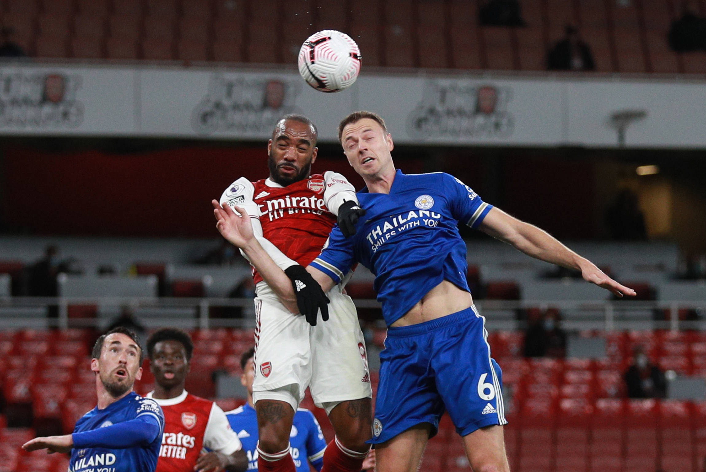 梅西的头球 梅西的头球